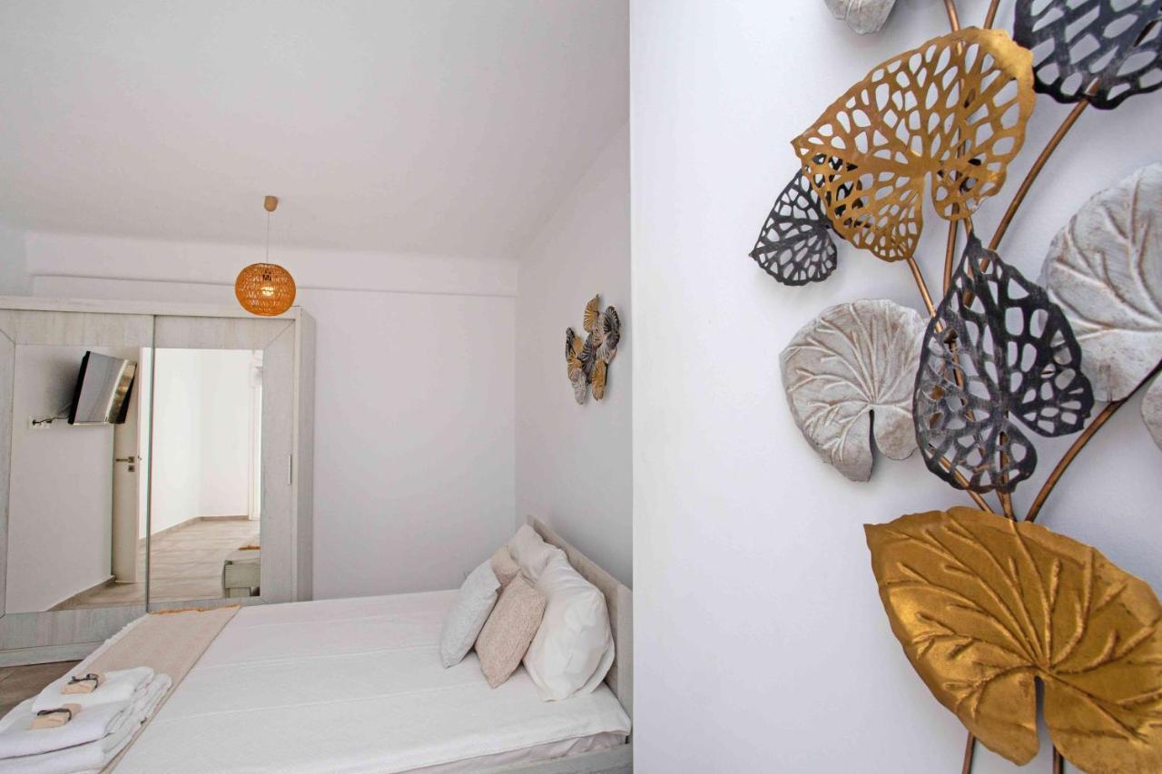 Sunlight Seaview Alina & Cathrin My Journey Apartment Ornos  Bagian luar foto